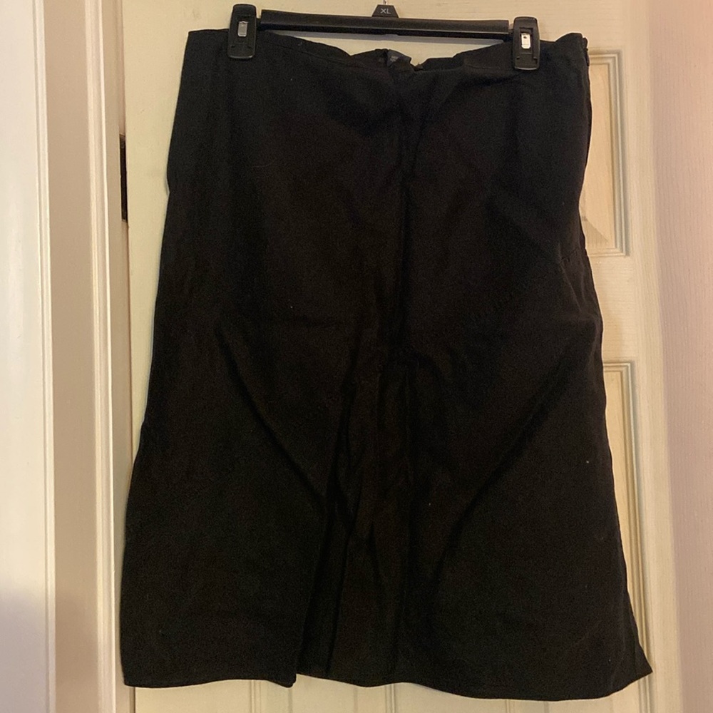 Banana republic black knit skirt. NWOT